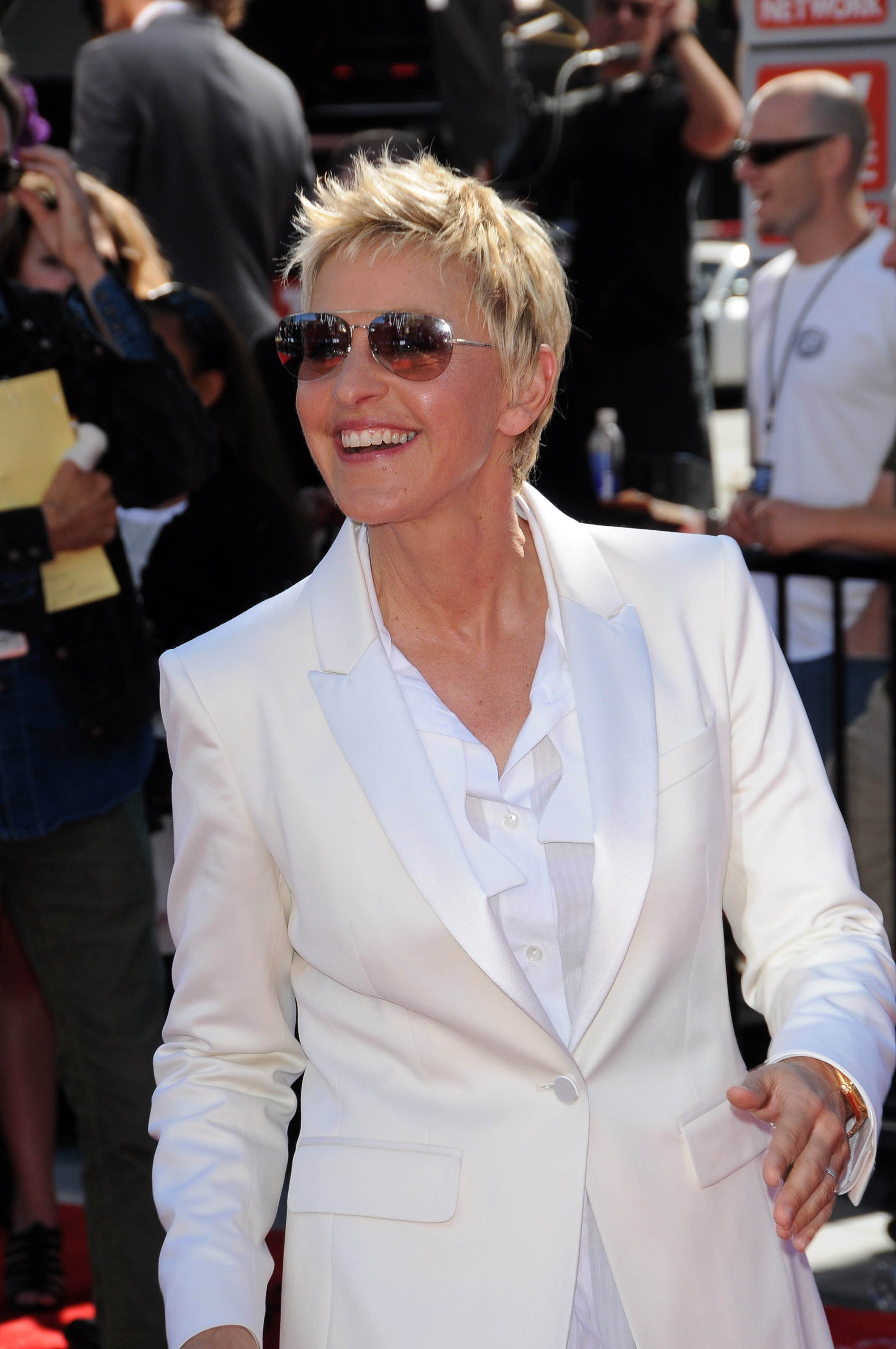 Ellen DeGeneres: Height, Weight, Body Statistics