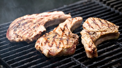 How to Reduce the Cancer-Causing Chemicals on Your Grill