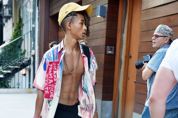 Will Smith’s Son Jaden Smith Shows off Six-Pack Abs While out with Girlfrie...