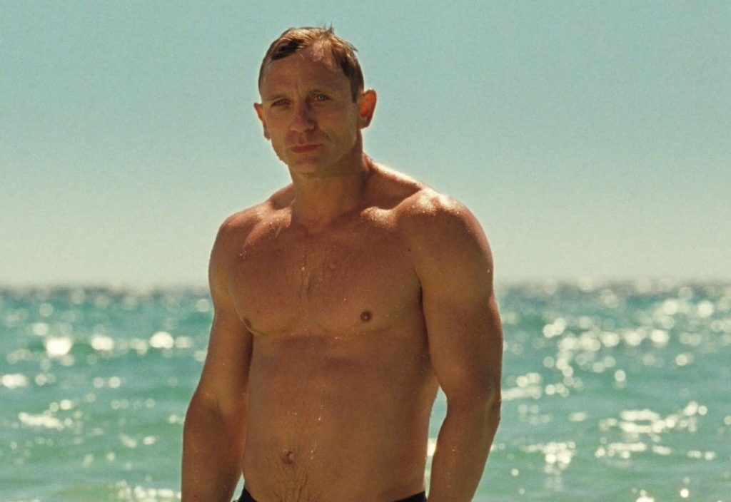 Daniel Craig’s James Bond Diet and Workout Plan: Lots of Protein, Power ...