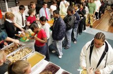 Annual Thanksgiving Dinner for Charity 2016: Turkey, Pumpkin Pie Feasts Offered by Churches, Charities