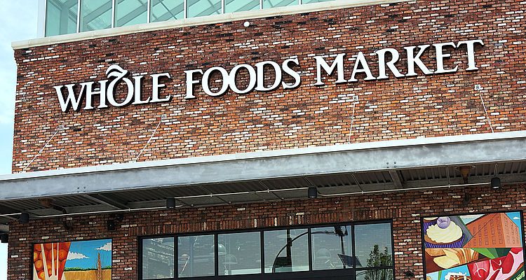 Whole Foods Market Hours: Traditional Christmas Dinner on Offer