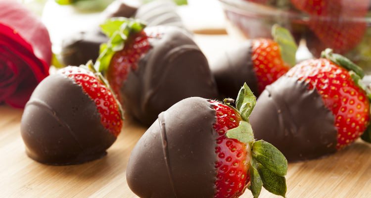 Chocolate Covered Strawberries for Valentine's Day
