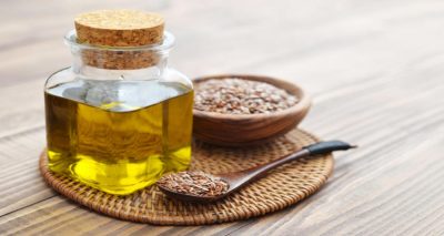 8 Healthy Flaxseed Oil Benefits, Uses & Side Effects